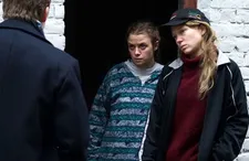 Lieutenant Cotterel (Antoine Reinartz) confronts Marie (Sara Forestier) and Claude (Léa Seydoux)