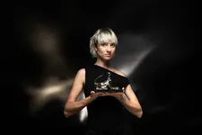 Saulė Bliuvaitė with her Golden Leopard for Toxic