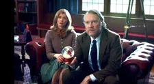 Angus Tully’s (Dominic Sessa) mother Judy Clotfelter’s (Gillian Vigman) with her bag (collection Wendy Chuck) and Stanley Clotfelter (Tate Donovan)