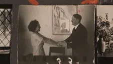 Contact sheet from the holdings of Heinrich Hoffmann, Bayerische Staatsbibliothek/Bildarchiv: Leni Riefenstahl welcomes Adolf Hitler in her villa in Berlin-Dahlem (1937)