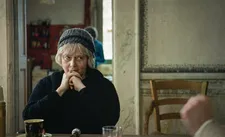 Flora (Isabella Rossellini) in La Chimera