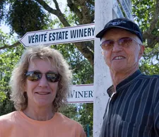 Joan Churchill with Haskell Wexler (Vino Vérité), who is in Shoot From The Heart