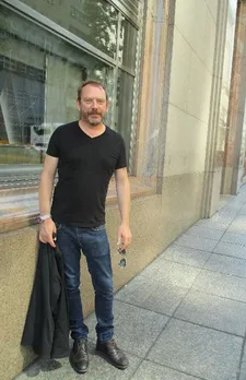 Liam Gillick having a Breakfast at Tiffany's moment
