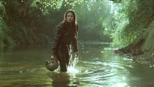 Cecilia’s (Leonor Varela) mother Magdalena (Mia Maestro): “If you think about it, if someone came back from the dead, it would just be heightened.”