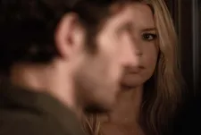 Abdel (Quim Gutiérrez) with Judith (Virginie Efira) in Switzerland