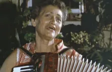 ‪David Frenkel‬ on Ruth Elias in Le Serment d'Hippocrate: "The accordion! The silences! The silences are very important in a movie."