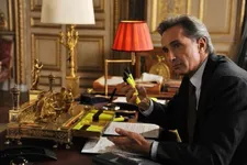 Bertrand Tavernier on the yellow markers used by Alexandre Taillard de Worms: "Dominique de Villepin said on the radio that that was his system of working."