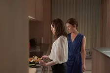Cadi prepares dinner