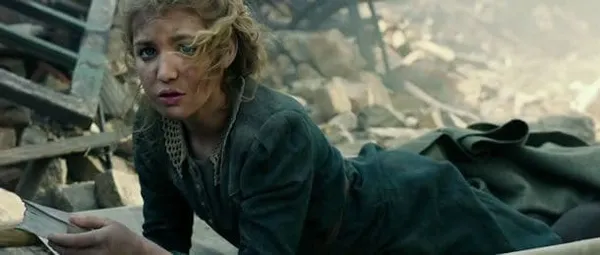 Sophie Nelisse in The Book Thief