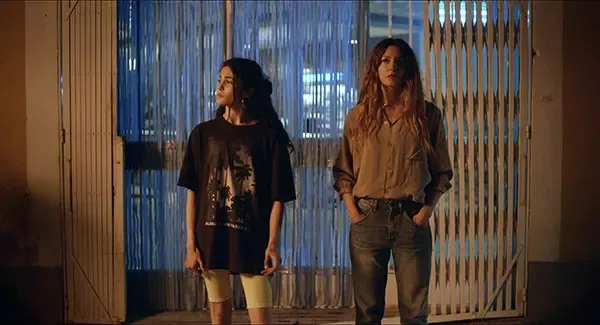 Ana and her mum Isabelle (Bárbara Lennie) in El Agua. Elena López Riera: 'I really like to confront the worlds between the professional and non-professional'