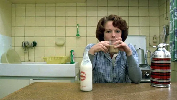 Jeanne Dielman, 23 Commerce Quay, 1080 Brussels