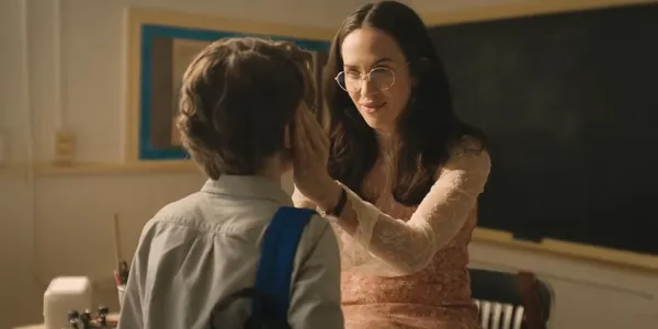 Kate Siegel in The Life Of Chuck